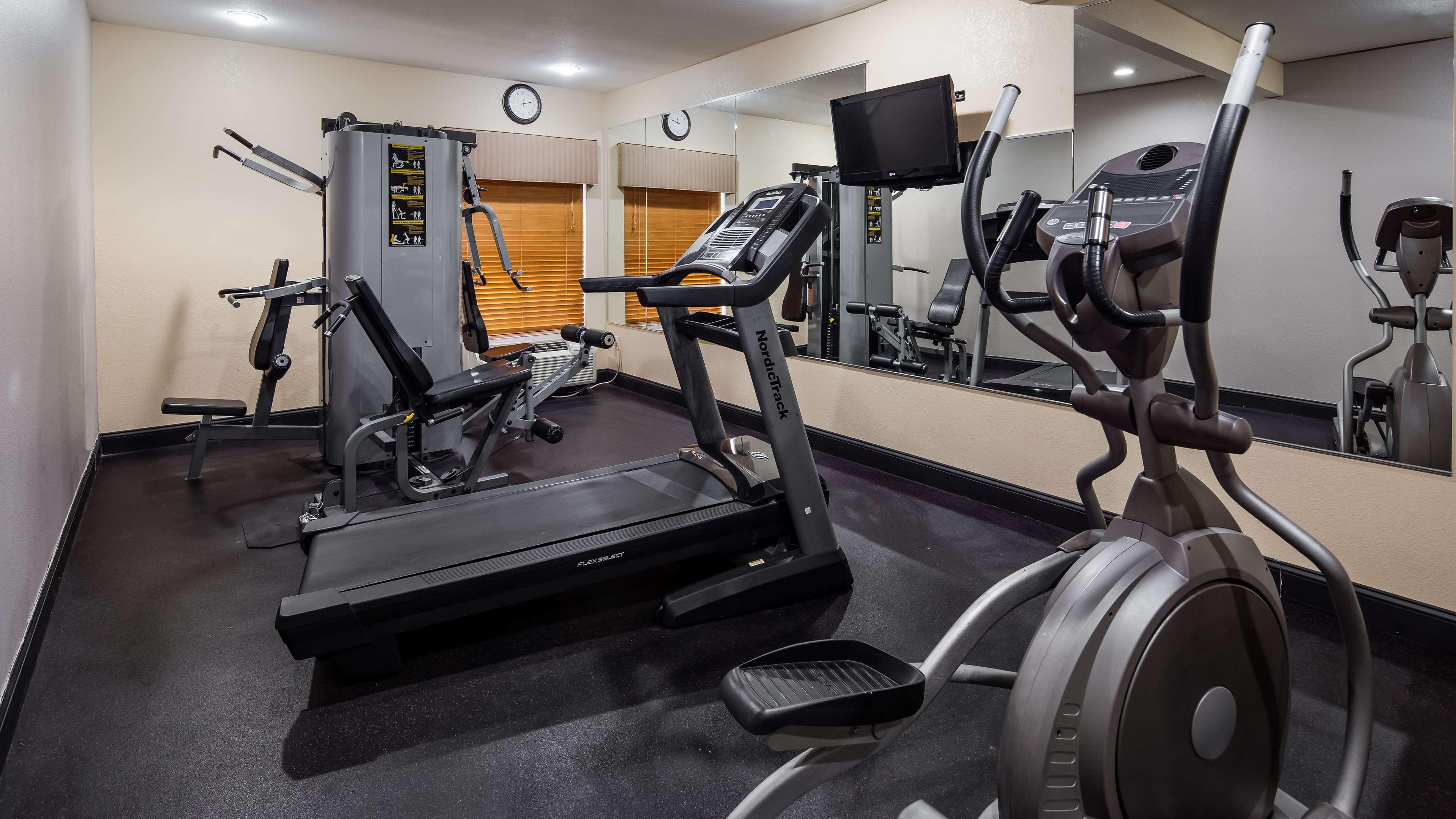 Best Western Plus Kansas City Airport - Kci East Екстериор снимка