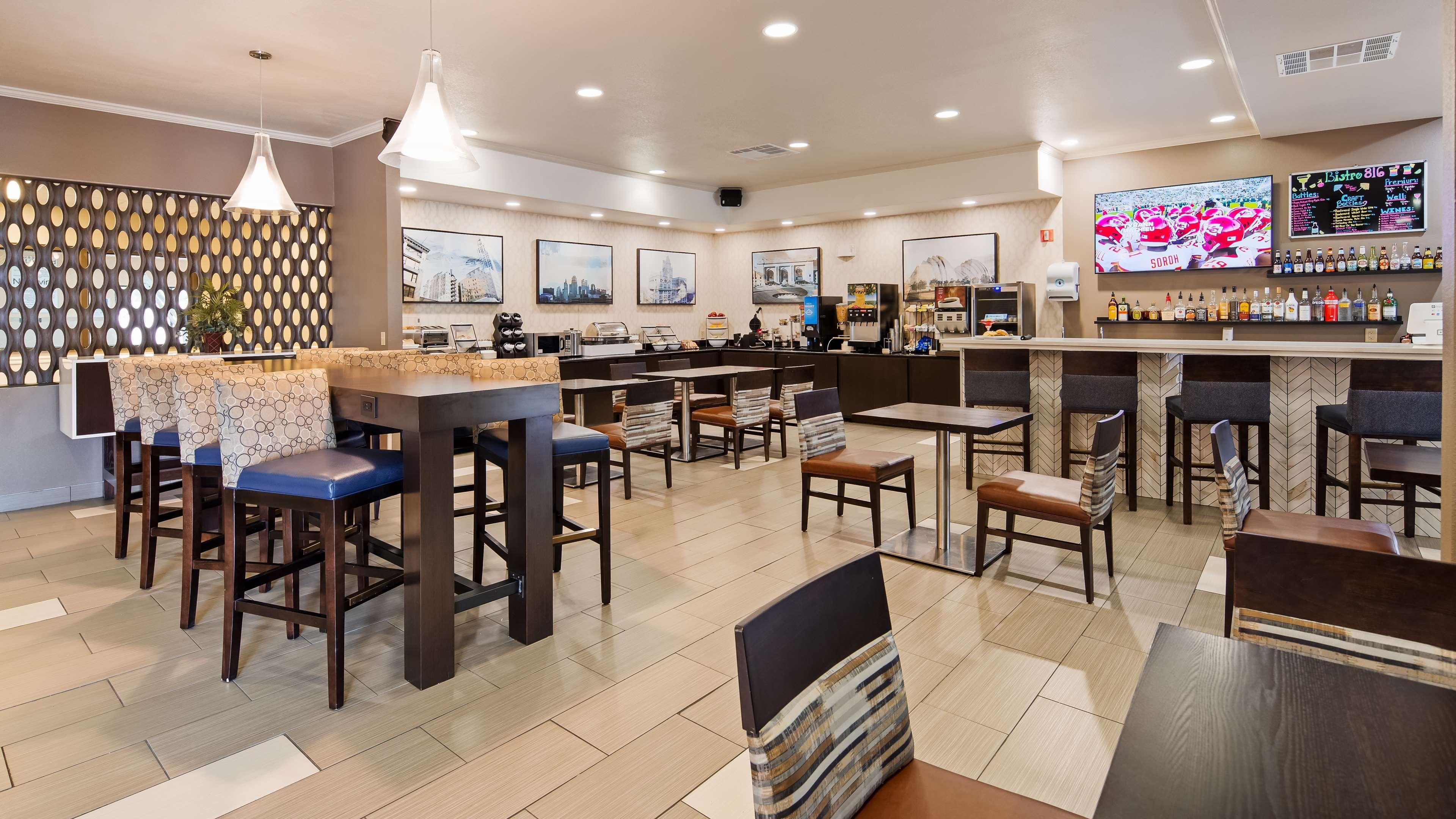 Best Western Plus Kansas City Airport - Kci East Екстериор снимка